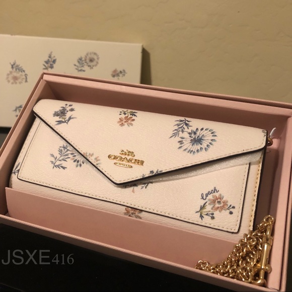 Coach Accessories - 💃Coach Boxed Slim Envelope Wallet Dandelion Print